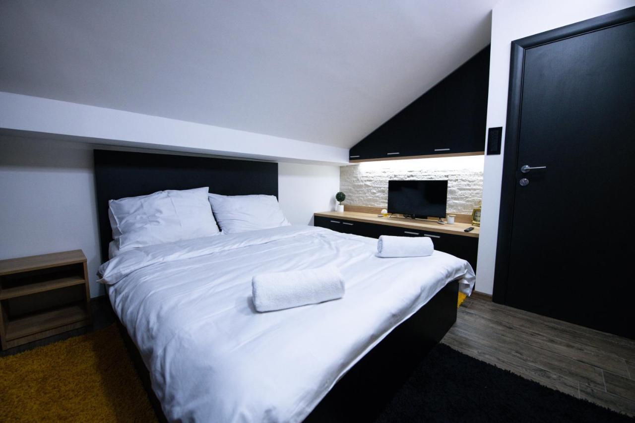 Lux Jefimija Apartment Valjevo Bagian luar foto