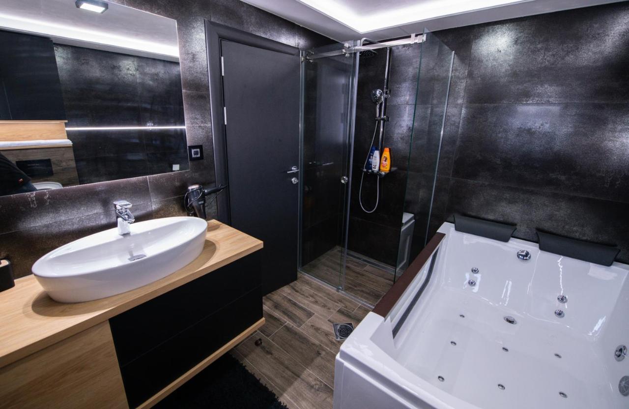 Lux Jefimija Apartment Valjevo Bagian luar foto